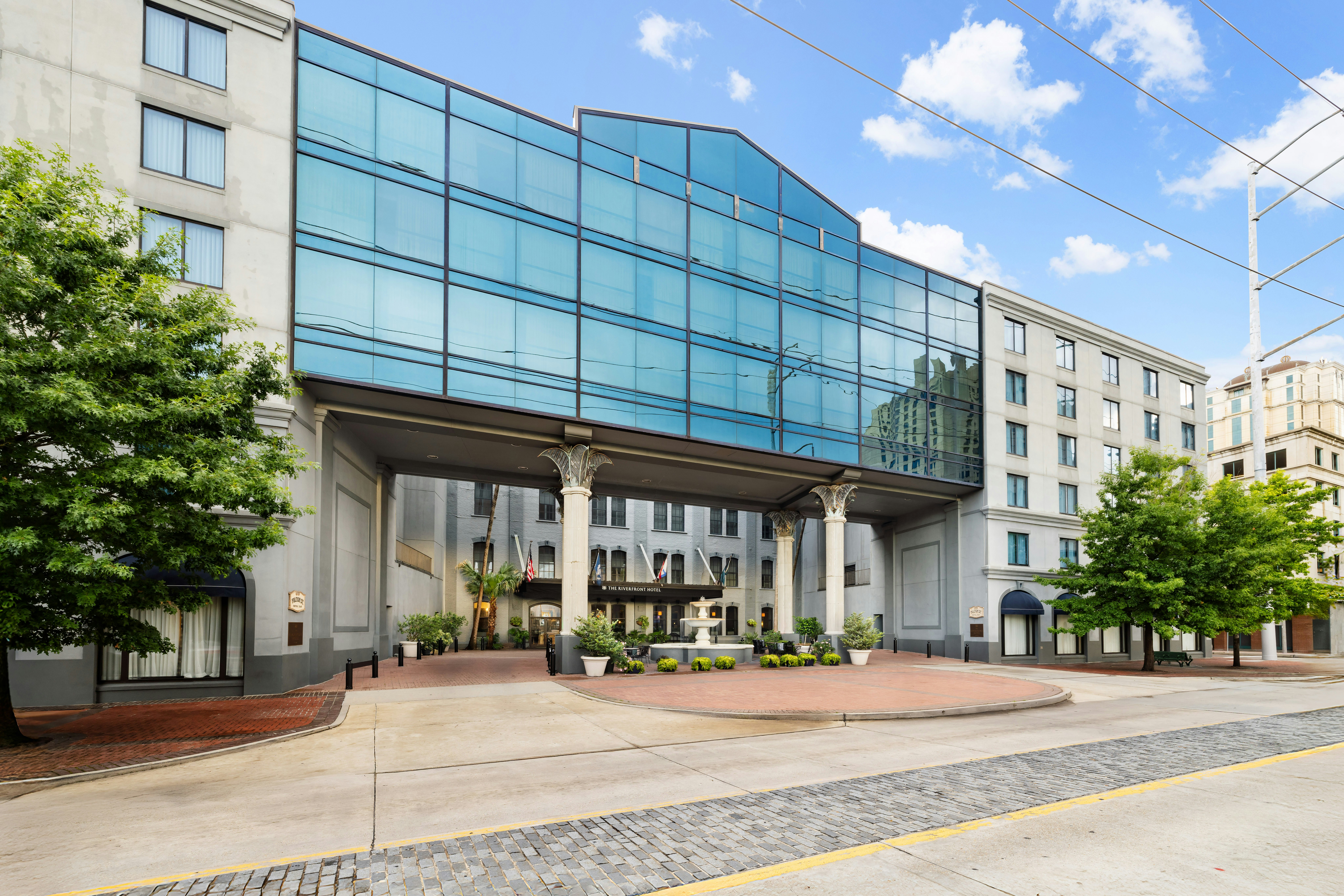 The Riverfront Hotel New Orleans 63/70