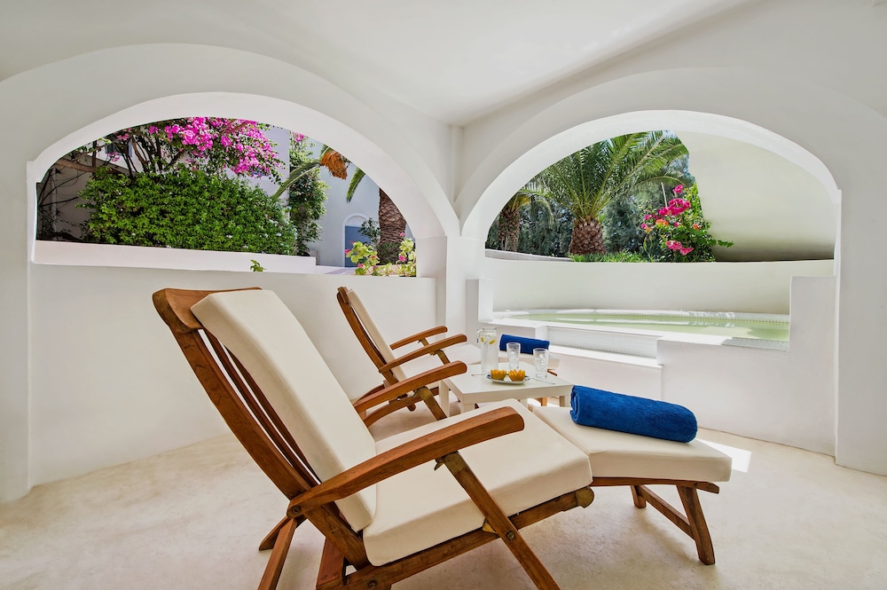 Atlantis Beach Villa 7/25