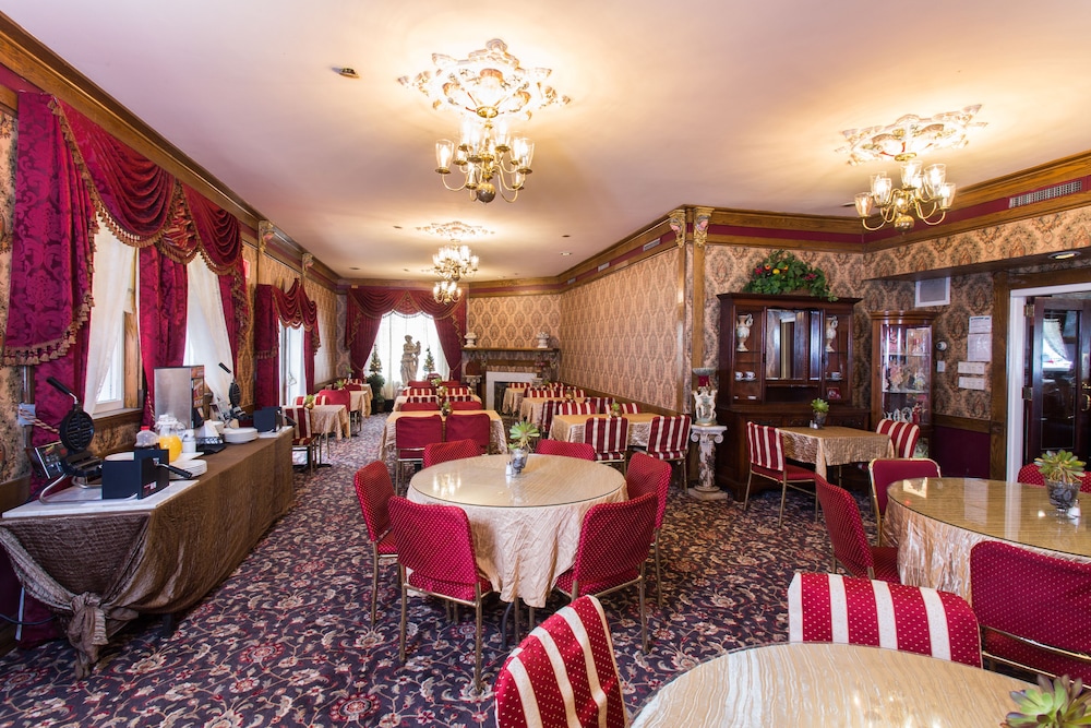 Queen Anne Hotel 53/69