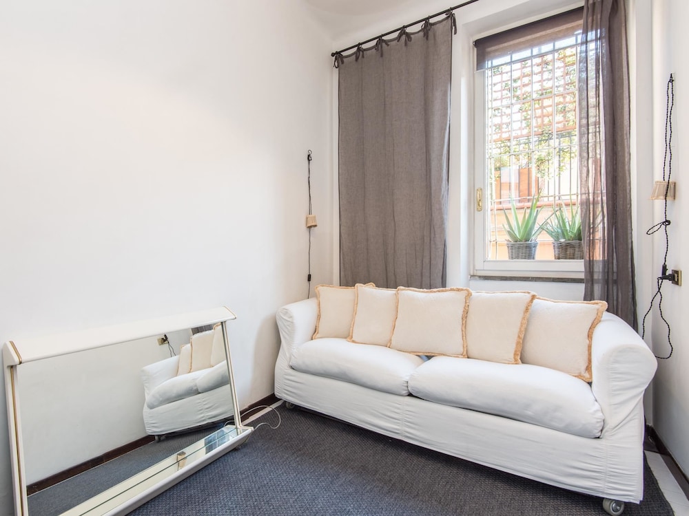 RSH Luxury Spanish Steps Terrace 23/50