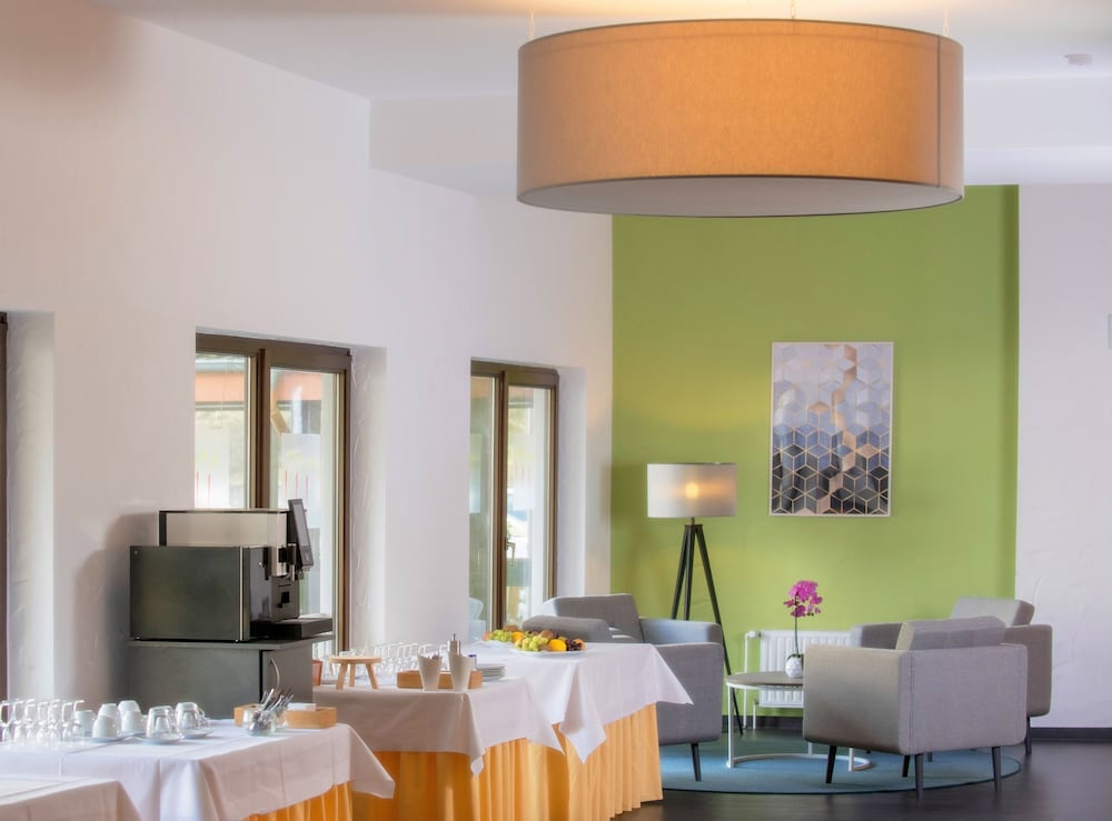 City Hotel Meckenheim 22/40
