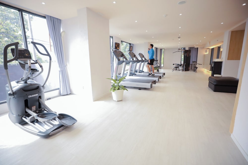 Balcony Seaside Sriracha Hotel Serviced Apartments 20/34