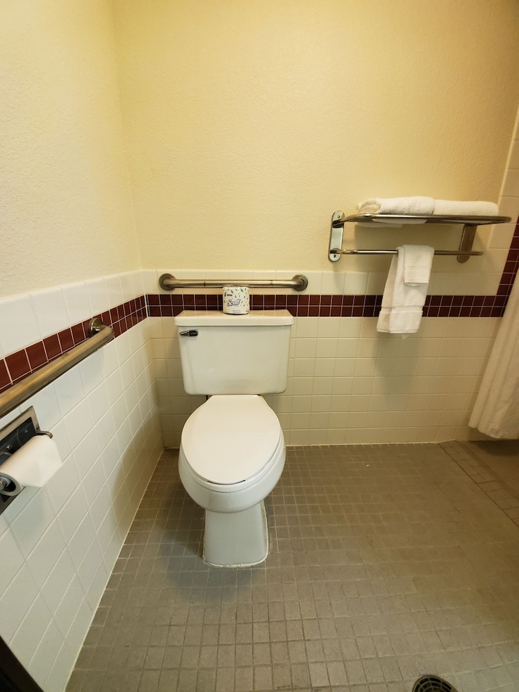 Boarders Inn & Suites Ripon 22/58