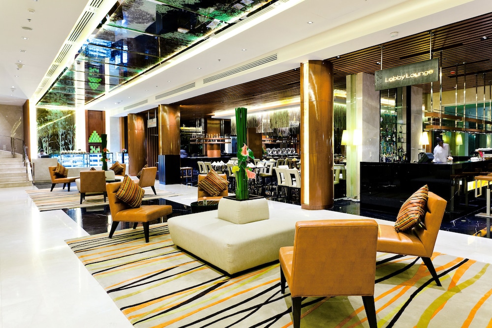 Royal Princess Larn Luang Bangkok Hotel 40/69