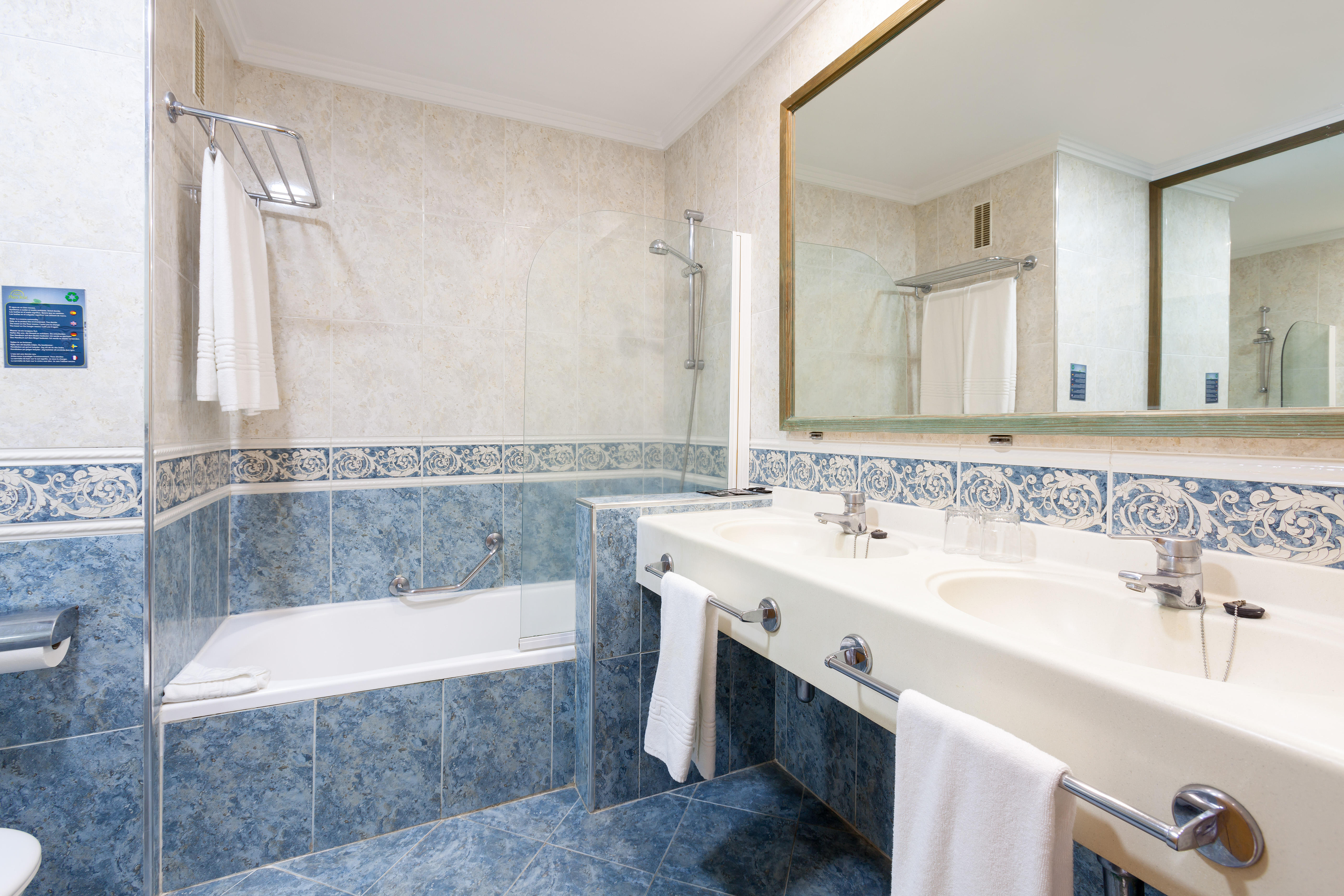 Chatur Playa Real Resort 42/43