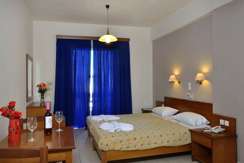 Akatos Hotel 14/50