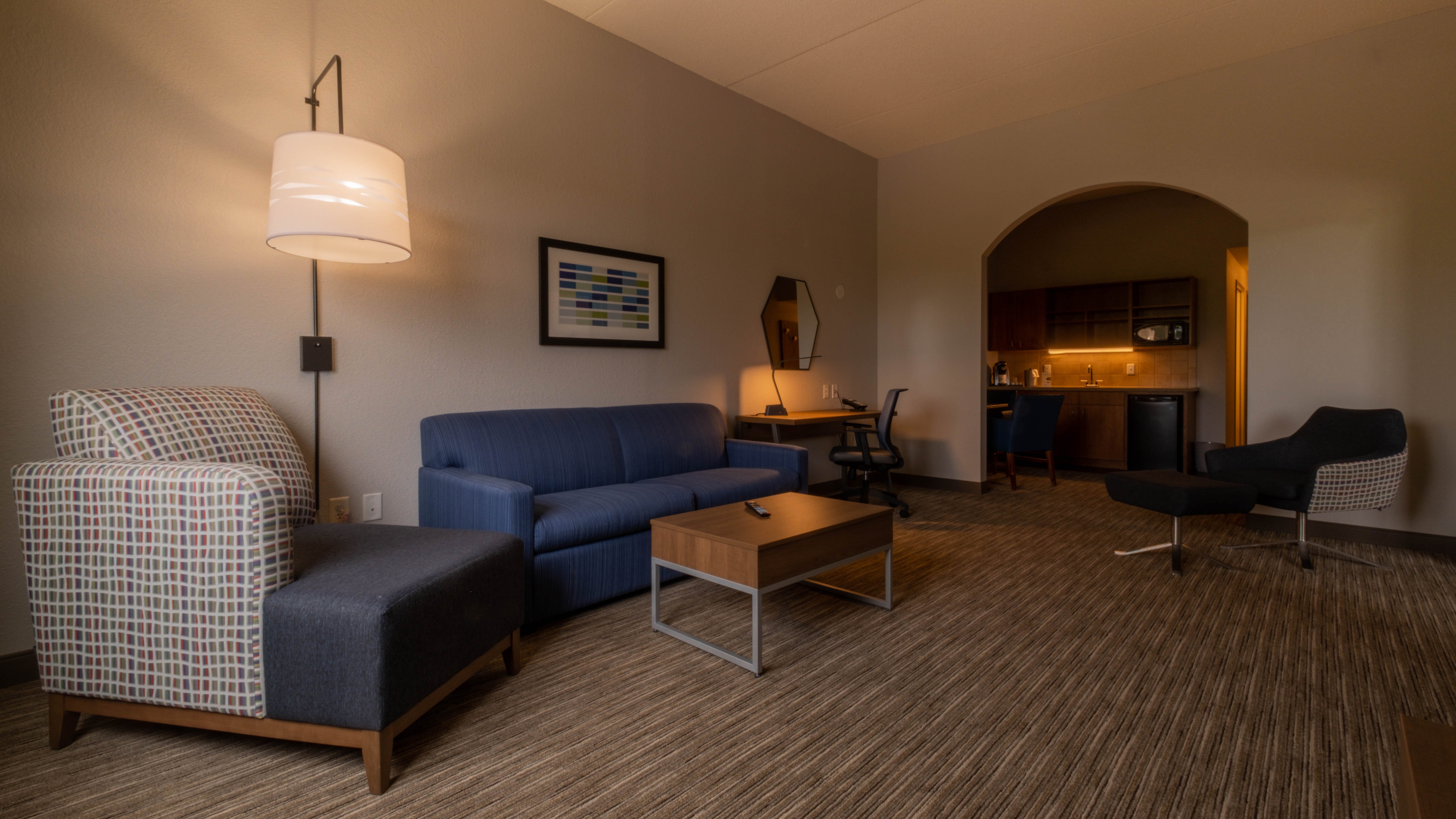 Holiday Inn Express Hotel And Suites Mankato East 56/76