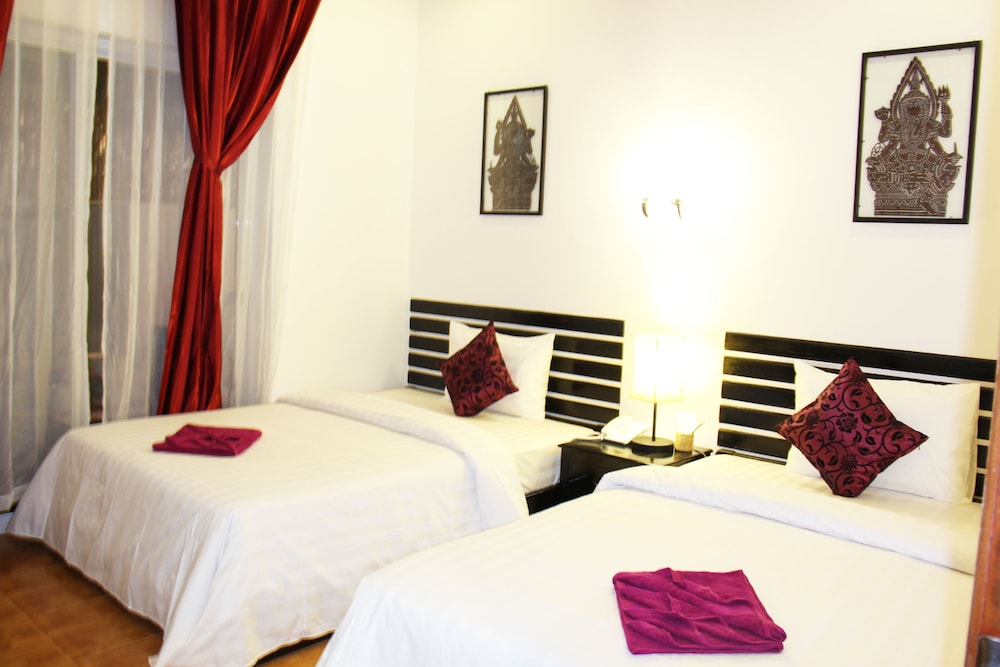 Golden Orchid Angkor 44/61