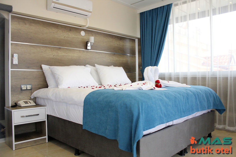 Mas Otel 11/38