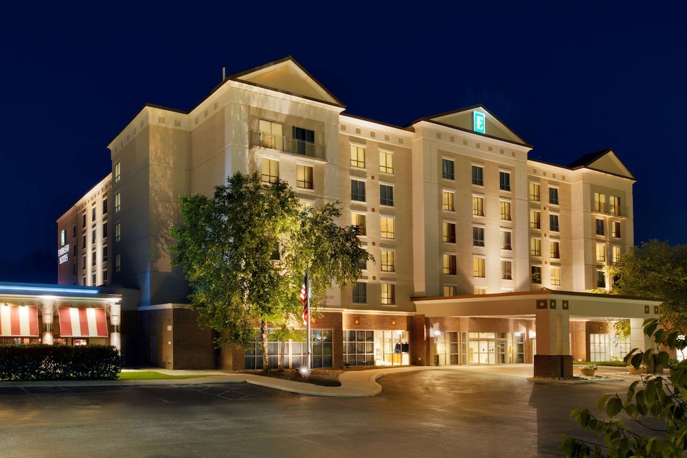 Embassy Suites by Hilton Newark Wilmington South 3/50