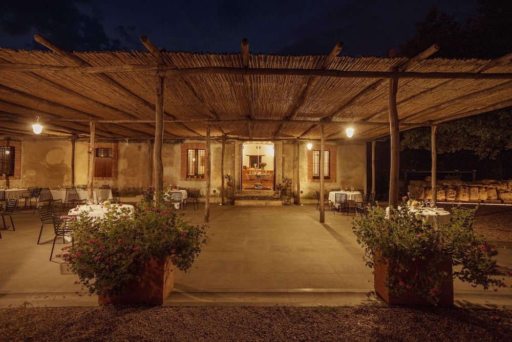 Tenuta Duca Marigliano Boutique Hotel 53/61