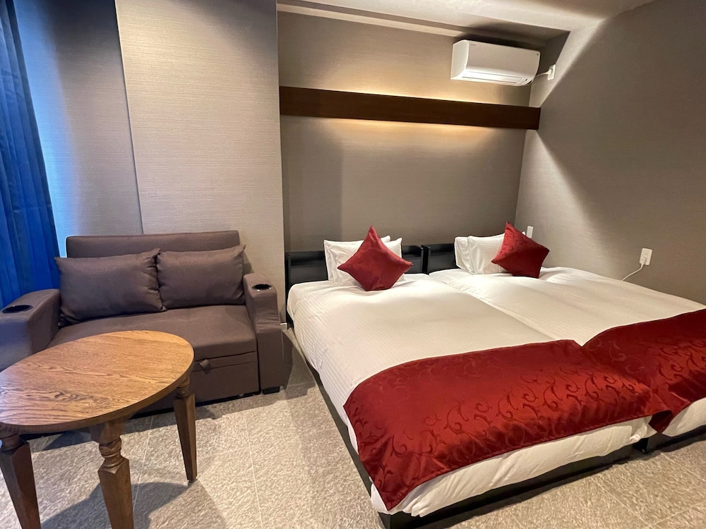2 BEDROOMS, DELUXE, TWIN BEDS, SAUNA