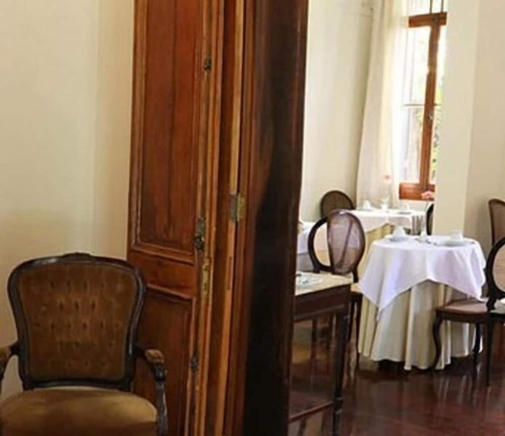 CASABLANCA KOELER HOTEL 51/57