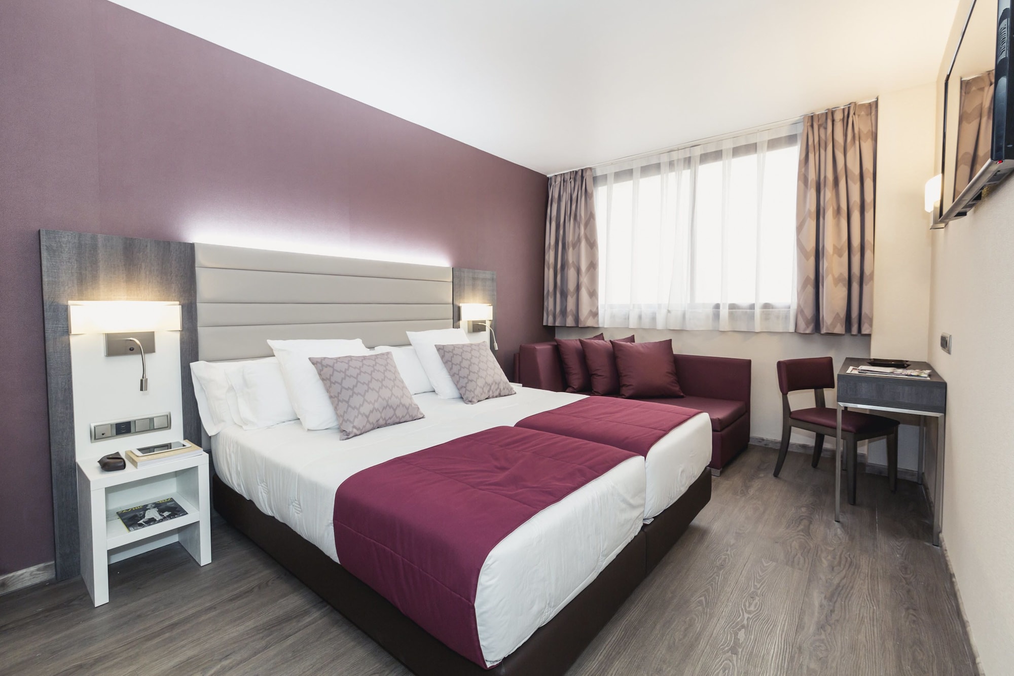غرفة سوبيريور بسريرين منفصلين، Hotel Ronda Lesseps 3/10