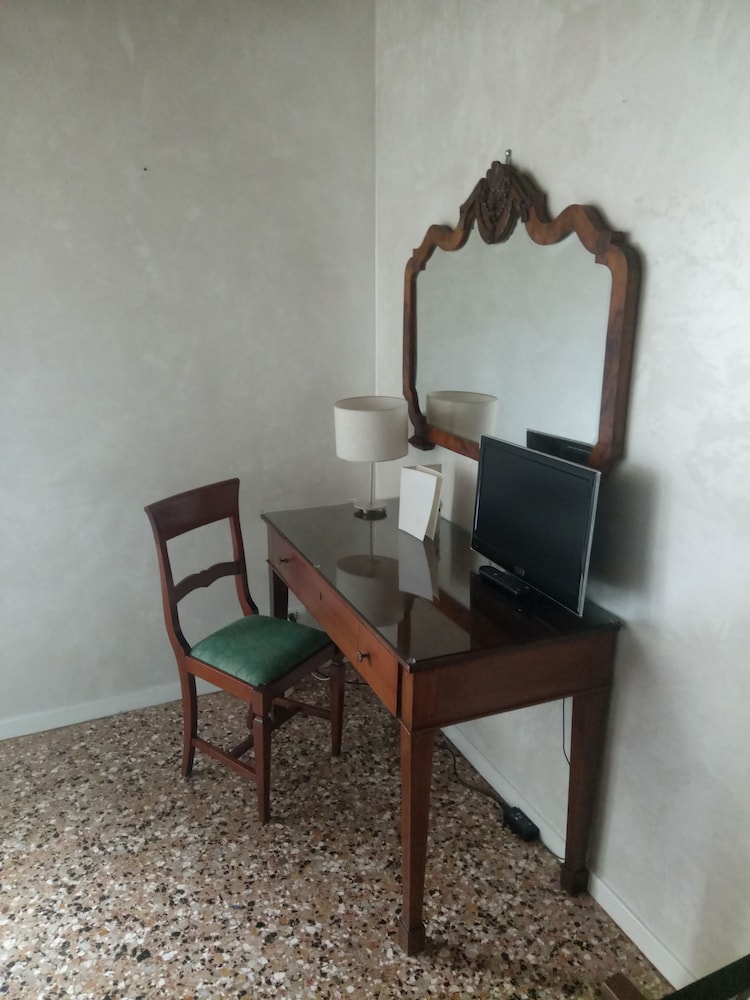 Locanda Ai Santi Apostoli 6/50
