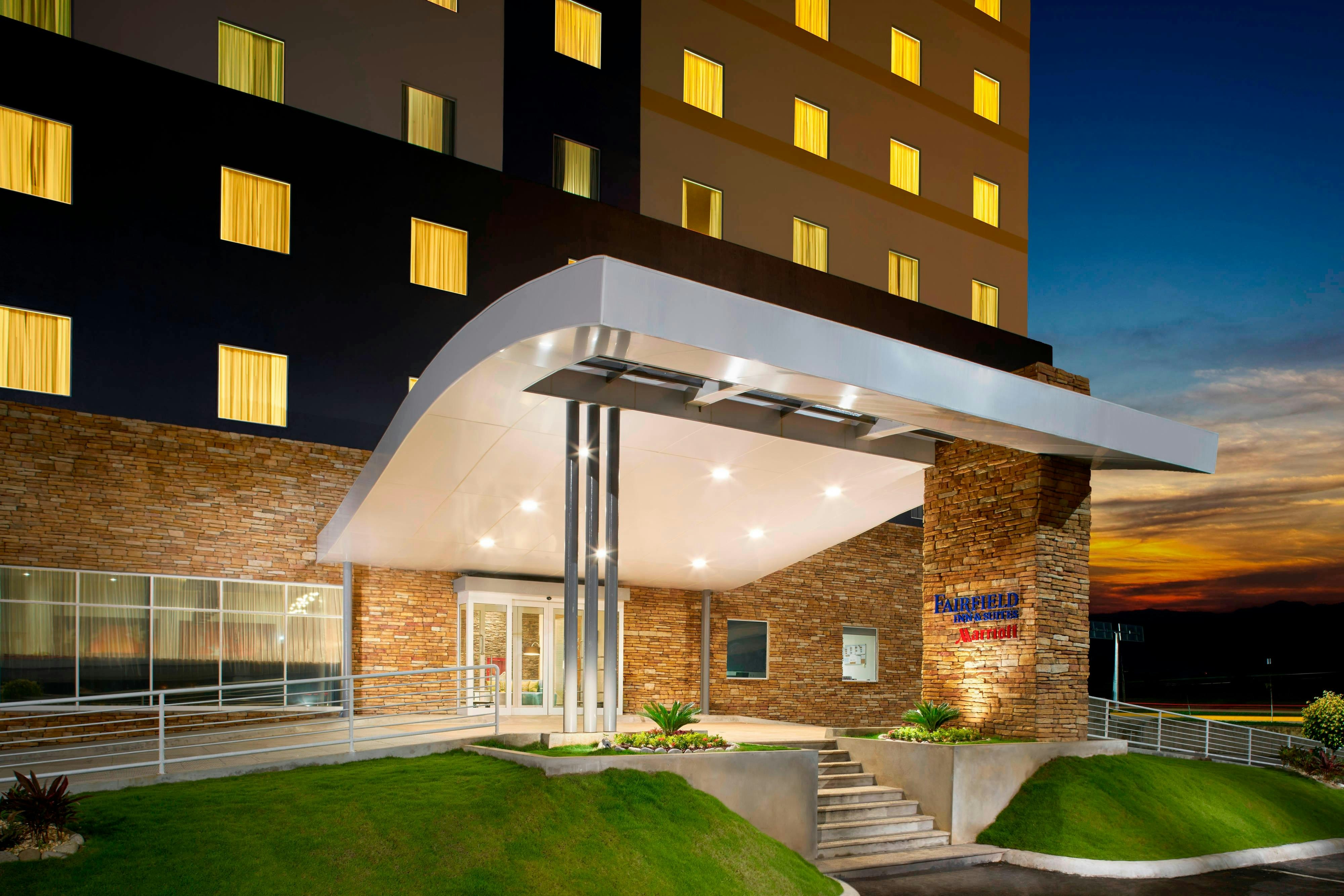 Fairfield Inn Suites By Marriott Villahermosa Tabasco 4/36