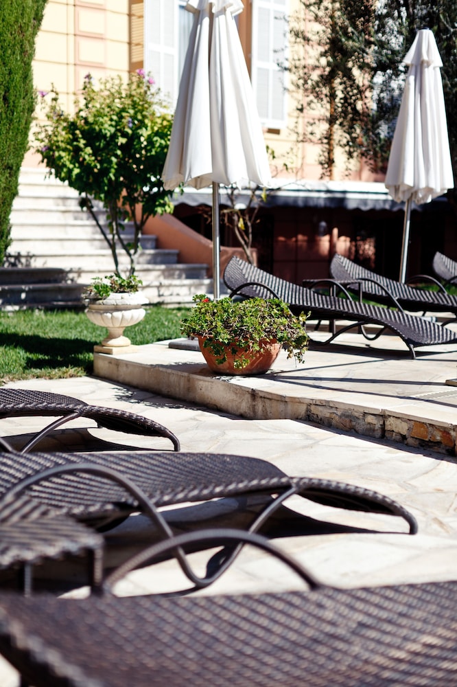 Golden Tulip Cannes de Paris 28/49