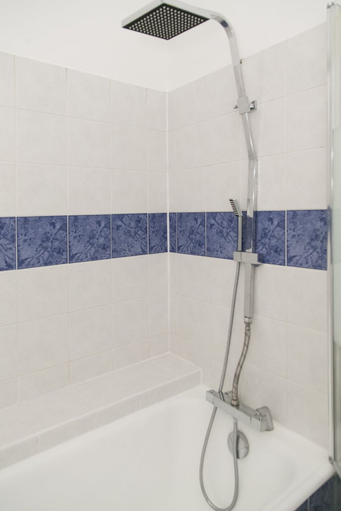 Luxury, Apartment, Twin Beds, City Street View, Sofa, RESIDENCE AURMAT 8/9