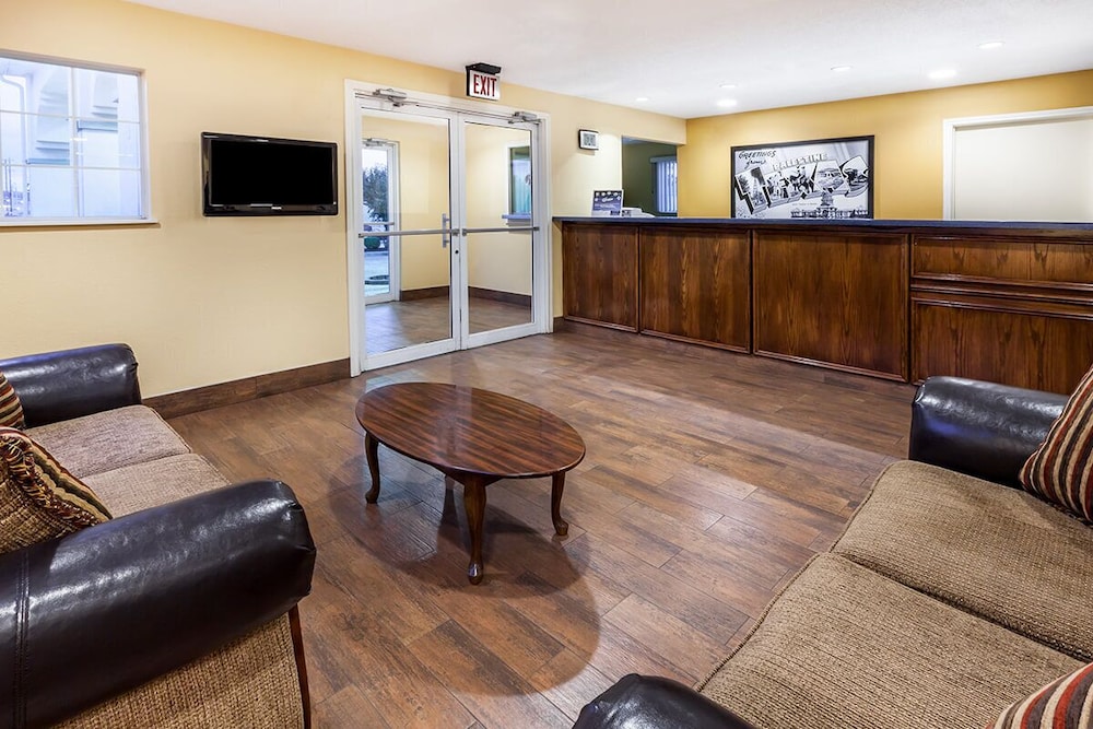 Premier Inn Palestine 20/31