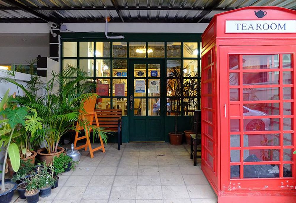 The London Tearoom 2/50