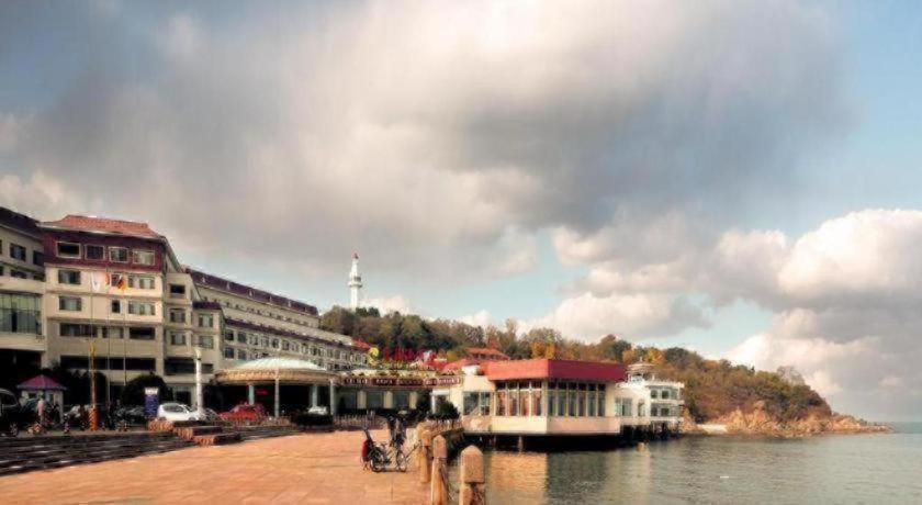 Yantai Golden Gulf Hotel 88/98