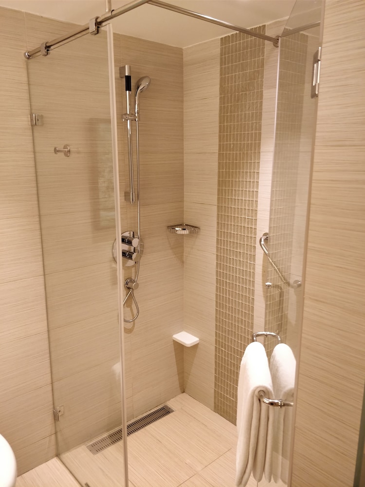 Hyatt Place Hyderabad Banjara Hills 53/54