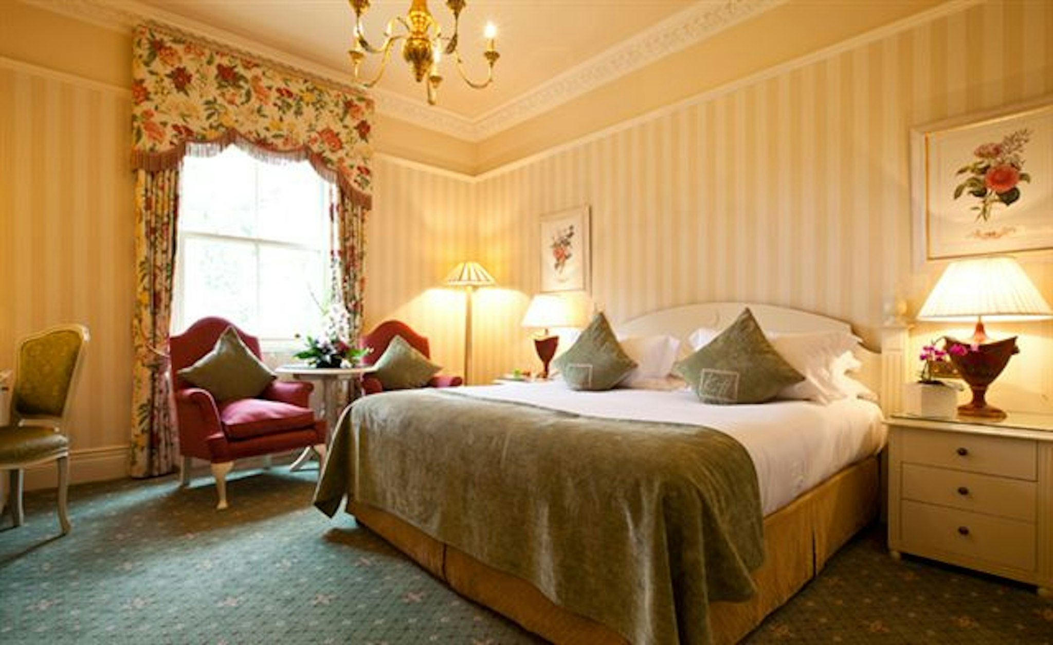Kilworth House Hotel & Theatre 2/7