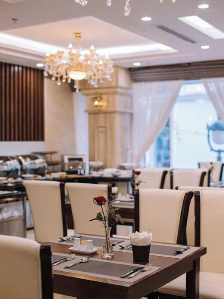 Spring Hotel Hanoi 59/62