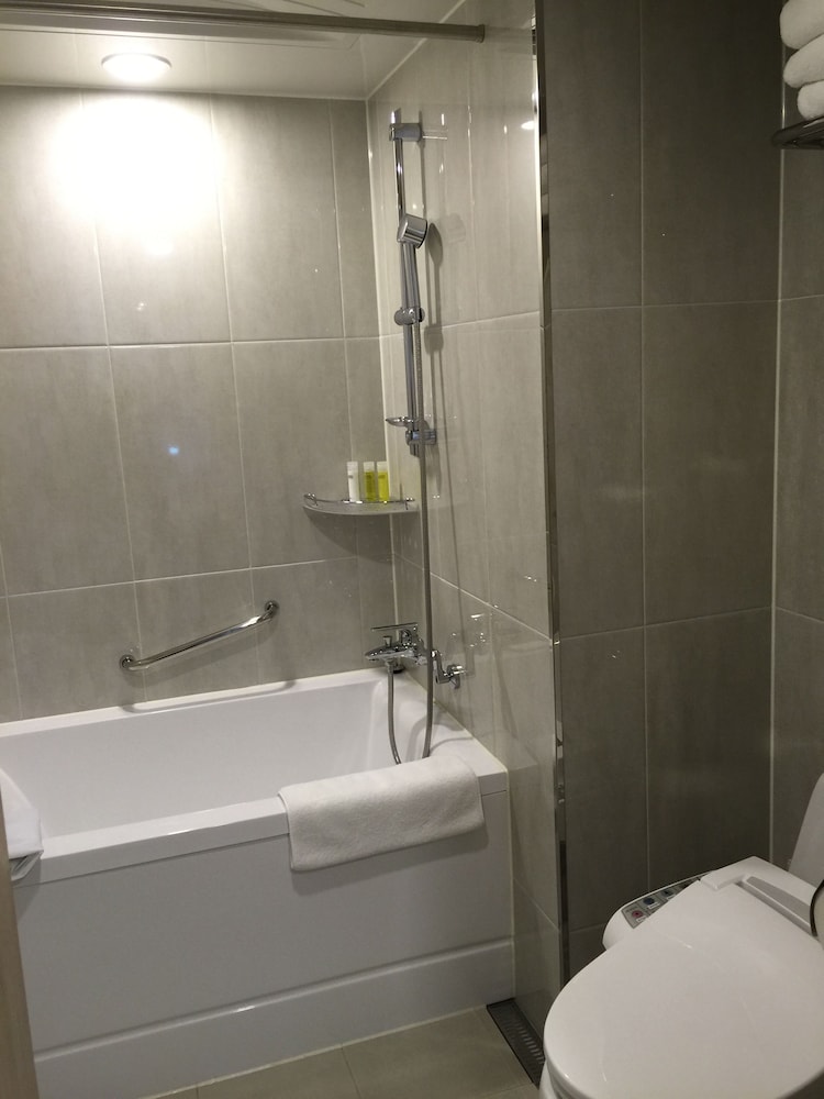 ACUBE HOTEL 49/49