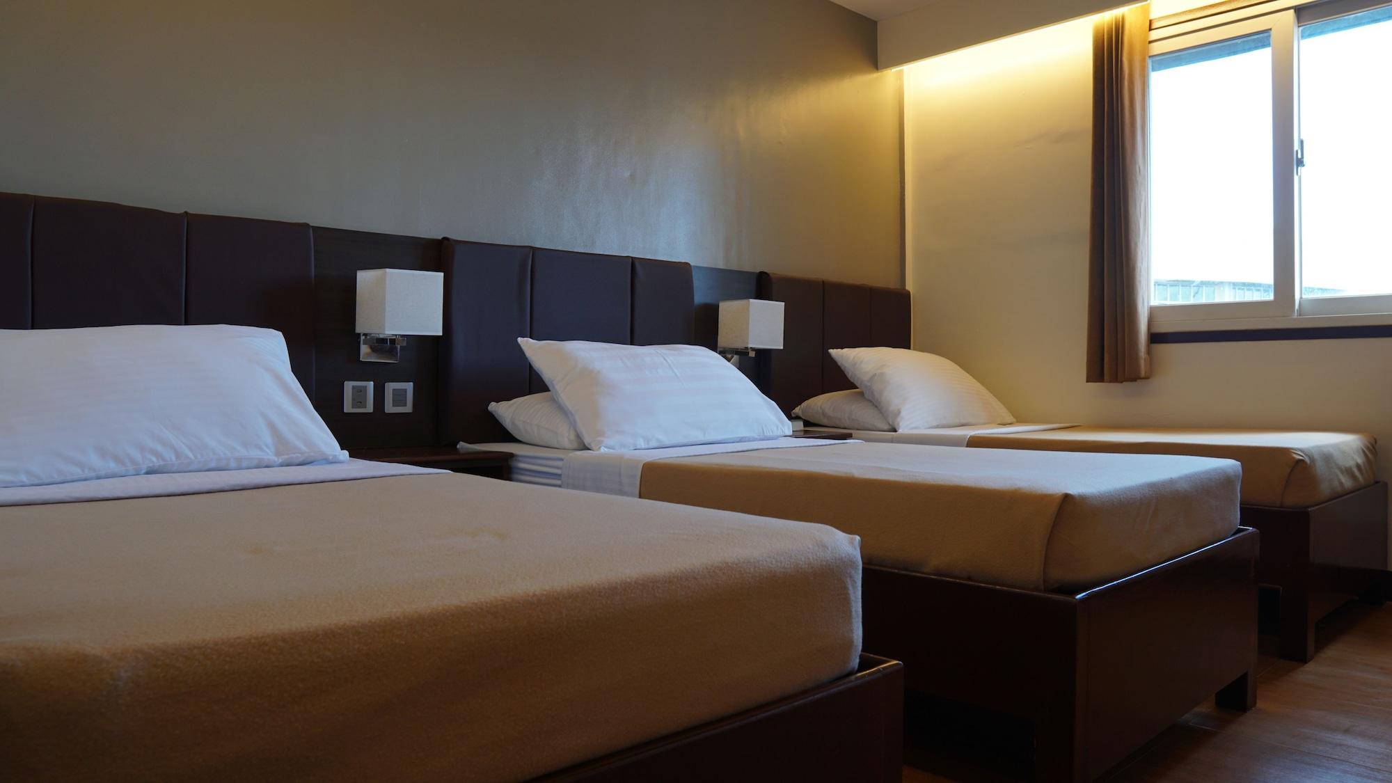 Cbd Plaza Hotel 7/18