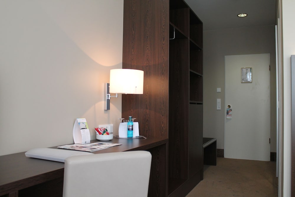 RELEXA HOTEL AIRPORT DUSSELDORF RATINGEN 15/46