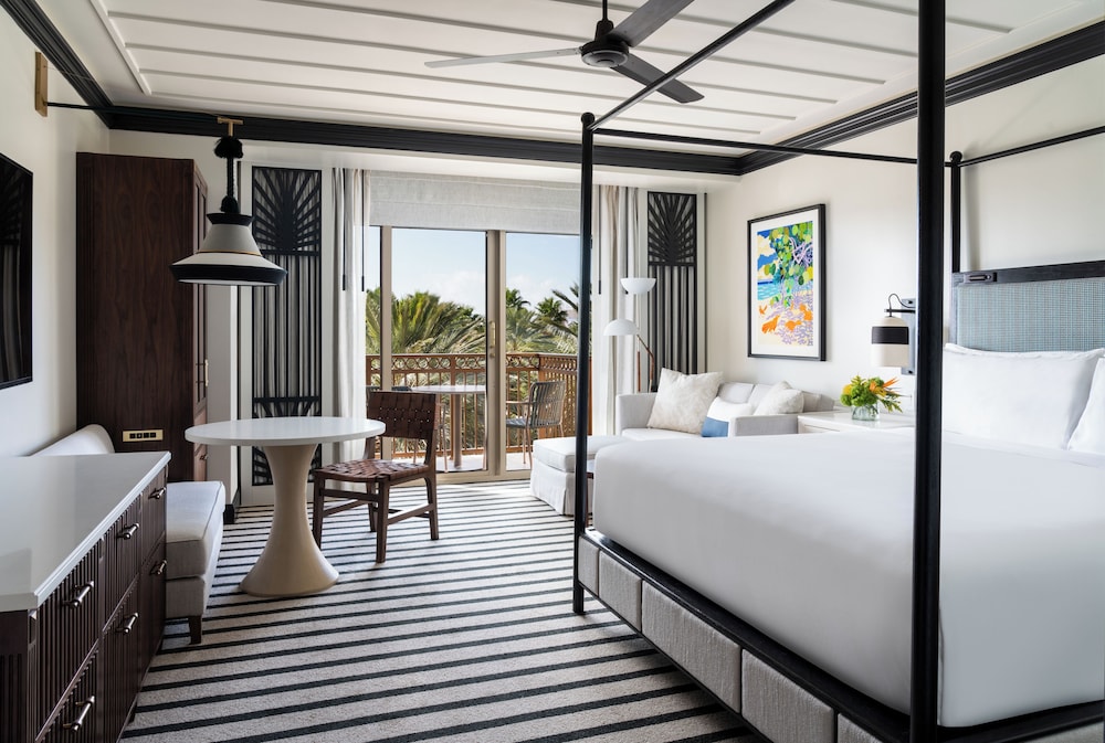 Club, King Bed, Resort View، The Ritz Carlton Grand Cayman 2/8