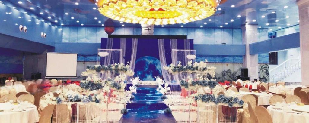 Hunan WanJiaLi International Hotel 46/52