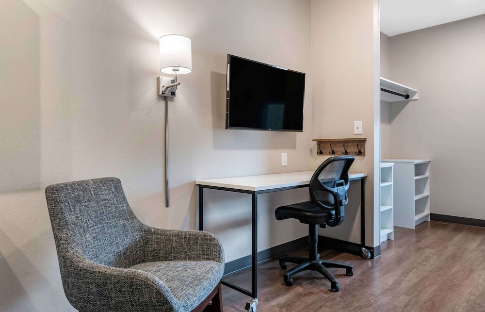 Extended Stay America - Tampa - Fairgrounds - Casino 54/63
