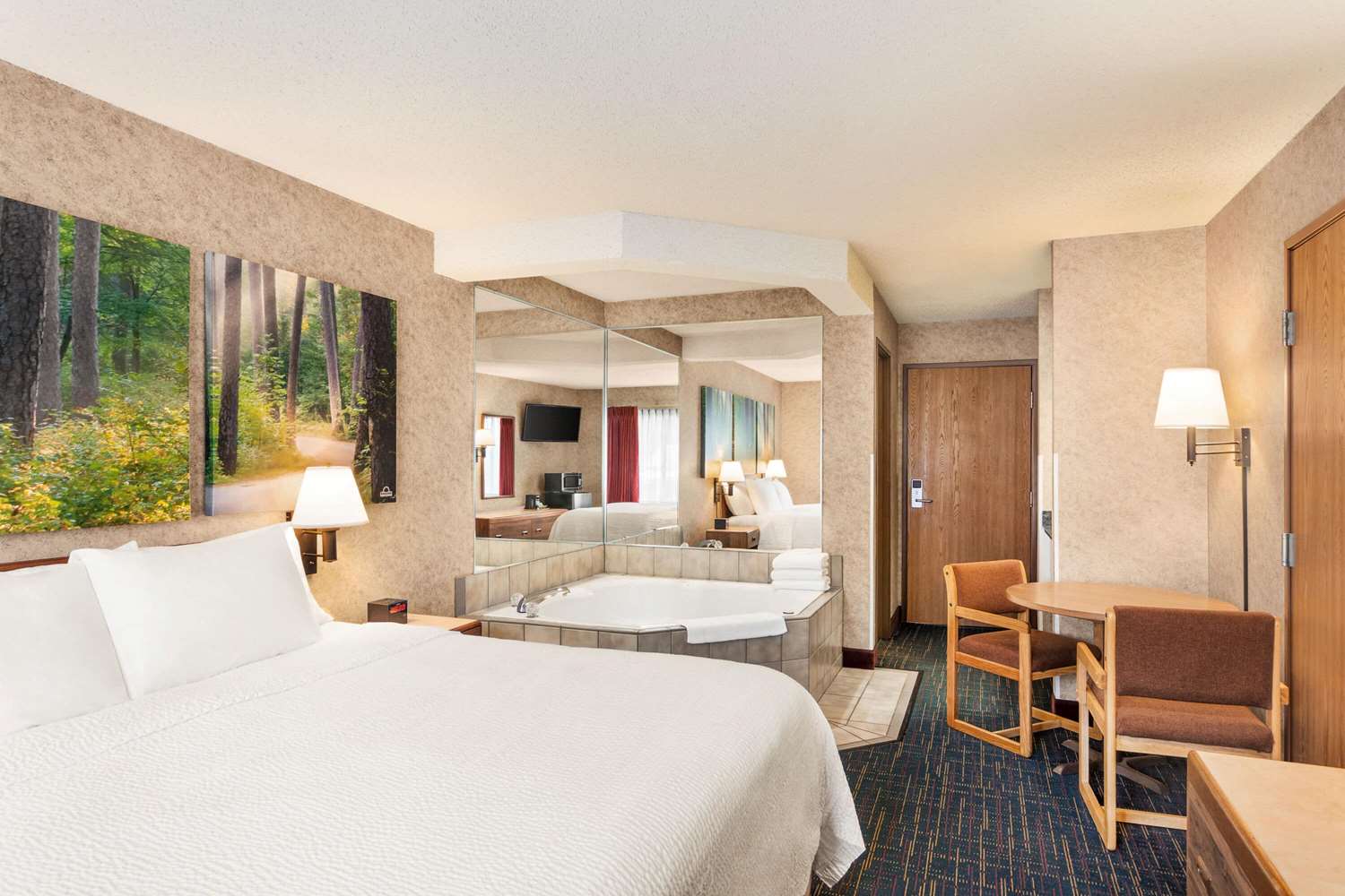 Days Inn by Wyndham Hurley 10/26