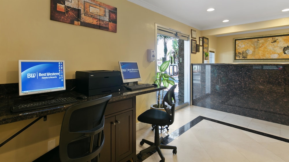 Best Western Westminster Inn 7/48
