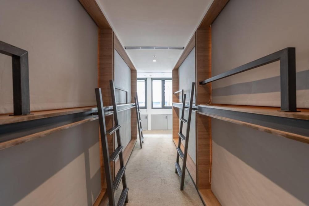 Bouti City Capsule Inn Hostel 5/20