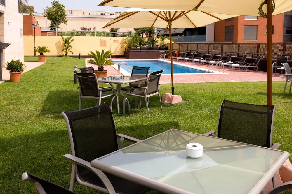 Sercotel Cornella Barcelona (ex. Nh Cornella) 24/45