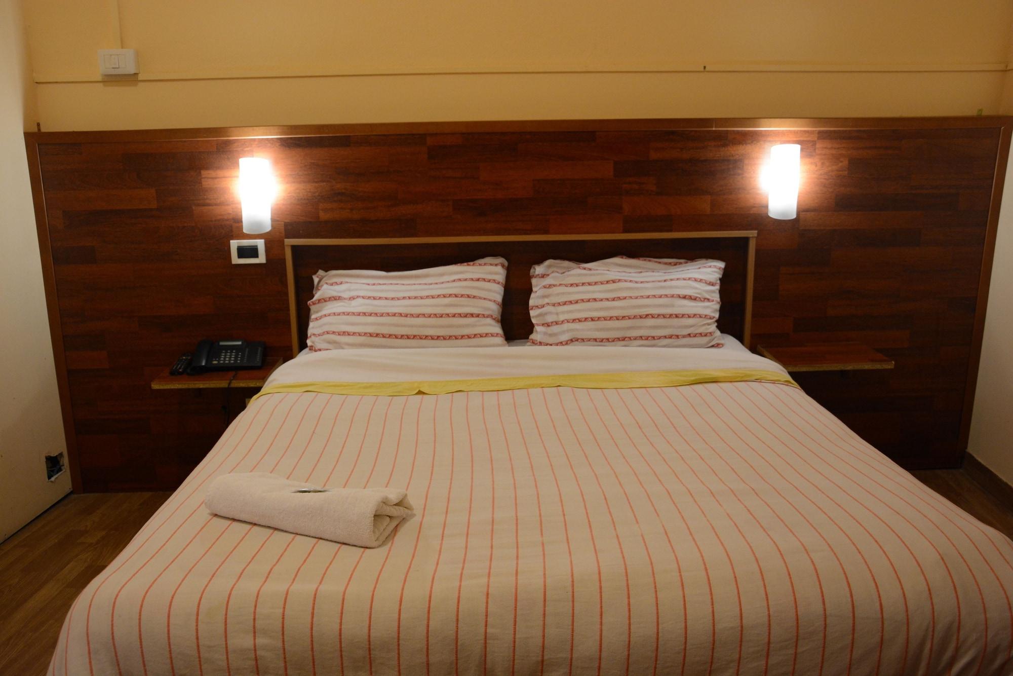 Albergo Royal 7/14