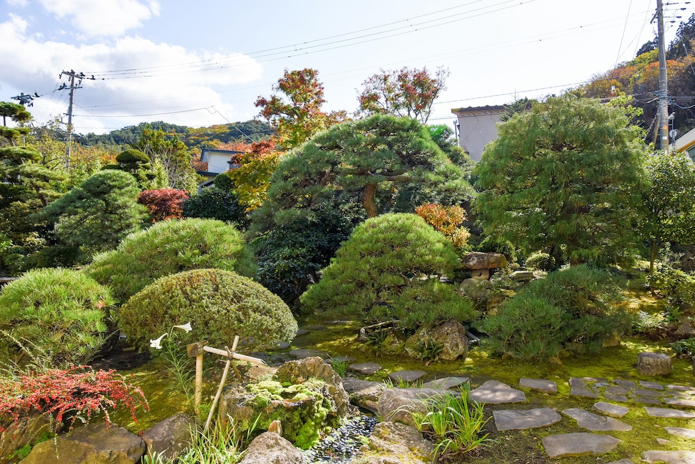 Yanaginoyu Hotel 40/50