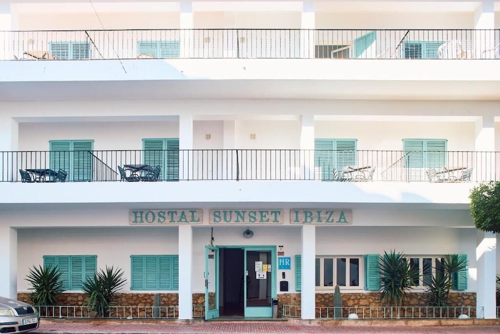 Hostal Sunset Ibiza 2/64