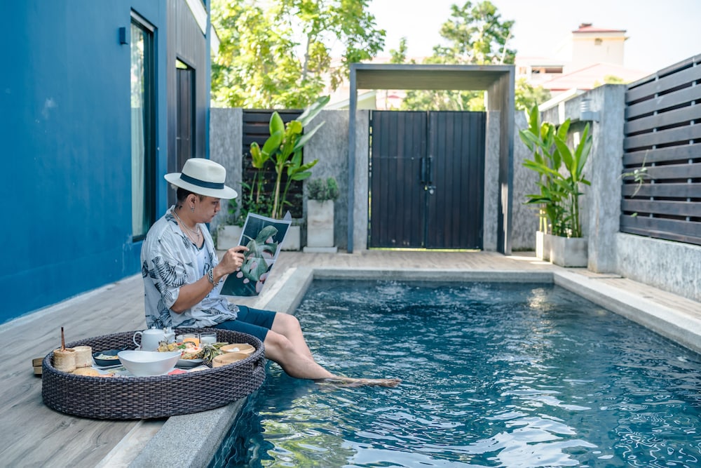 Coral Tree Villa Huahin 36/72