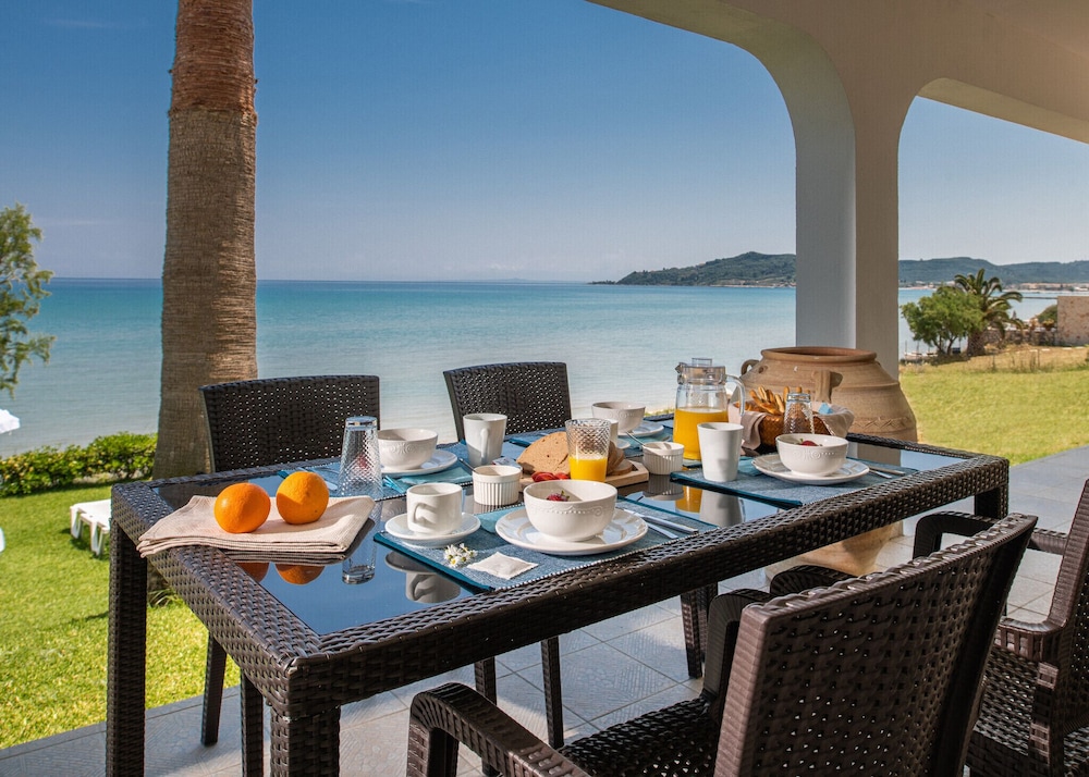 Sea View Hotel 40/61