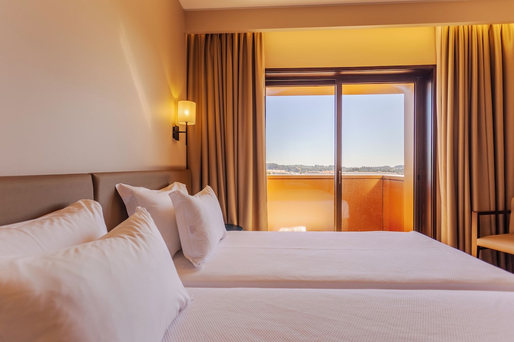 NOVA CRUZ HOTEL 11/50