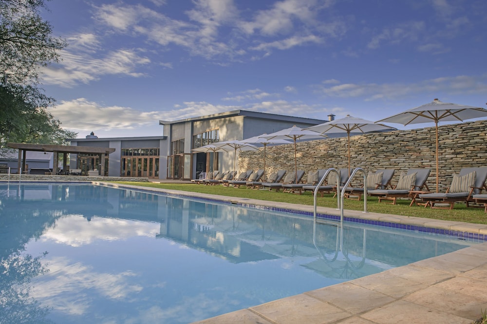 Becks Safari Lodge 3/77