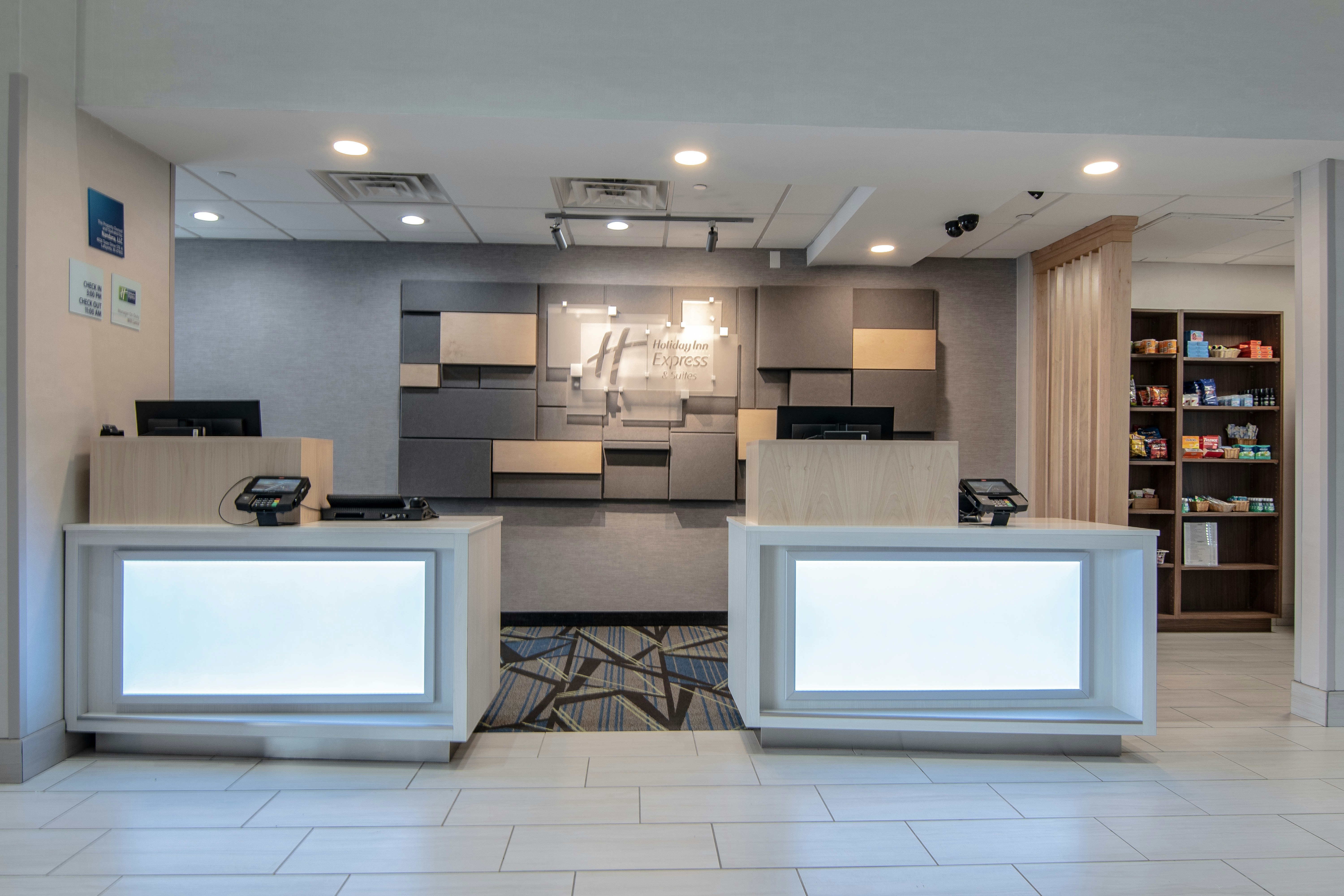 Holiday Inn Express Suites Indianapolis Northwest An Ihg Hotel 6/51