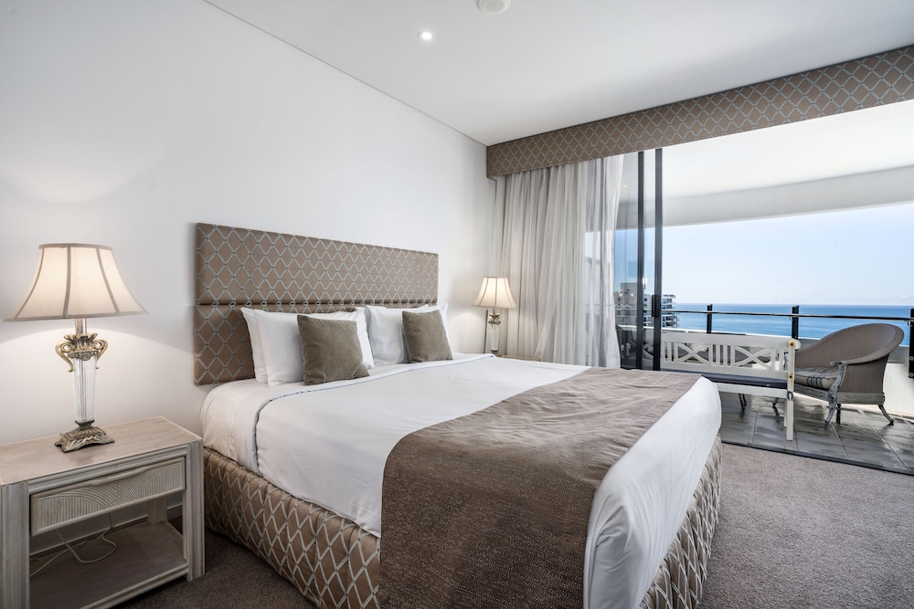 The Wave Resort 10/68