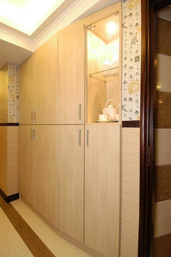 Rai Lei Hotel 50/50