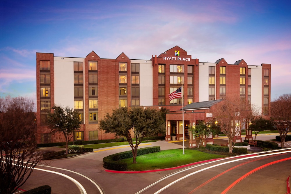 Hyatt Place Dallas/Plano 25/28