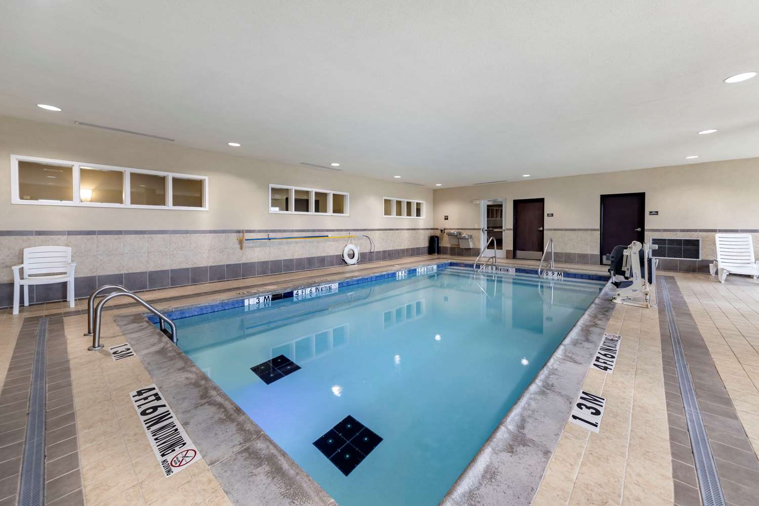 Comfort Inn & Suites Oklahoma City West - I-40 6/13